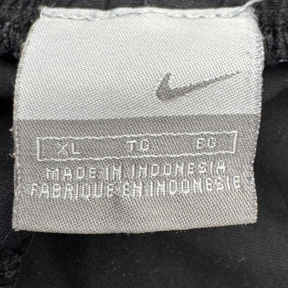 Nike Black Vintage Y2K Running Shorts Mens XL Reflective Embroidered Swoosh - Picture 13 of 14